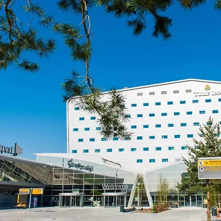 מלון Tulip Airport איינדהובן