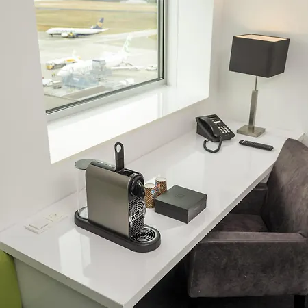 Tulip Airport 3* Eindhoven