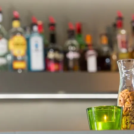 埃因霍温机场郁金香酒店 酒店 埃因霍温