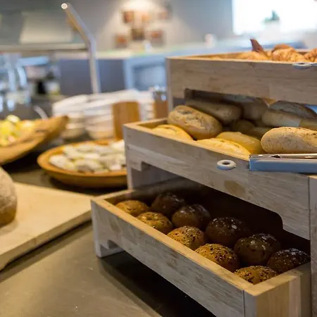 Tulip Airport 3* Eindhoven