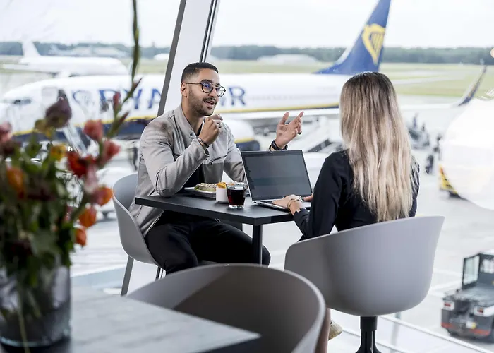 Tulip Airport Hotell Eindhoven