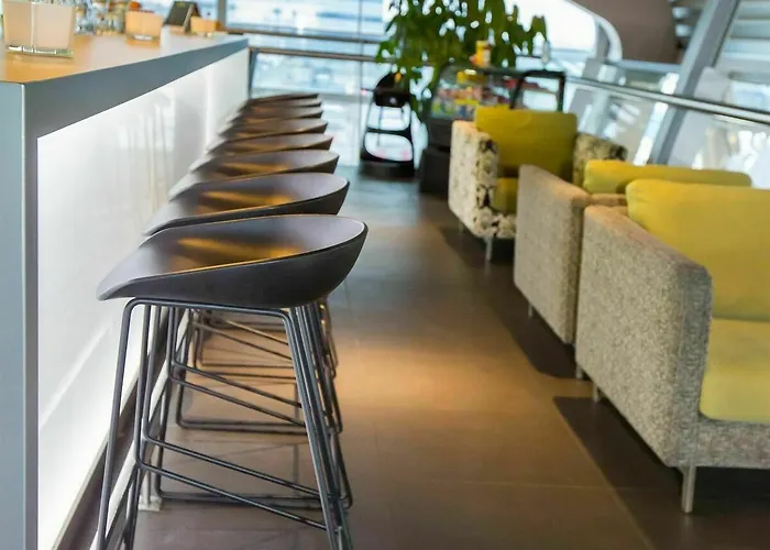 Tulip Airport Hotell 3*